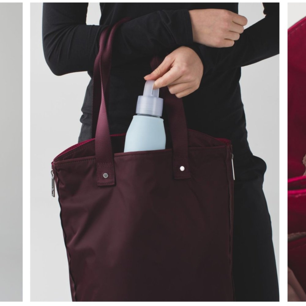 Lululemon Bring It Om Tote in Berry